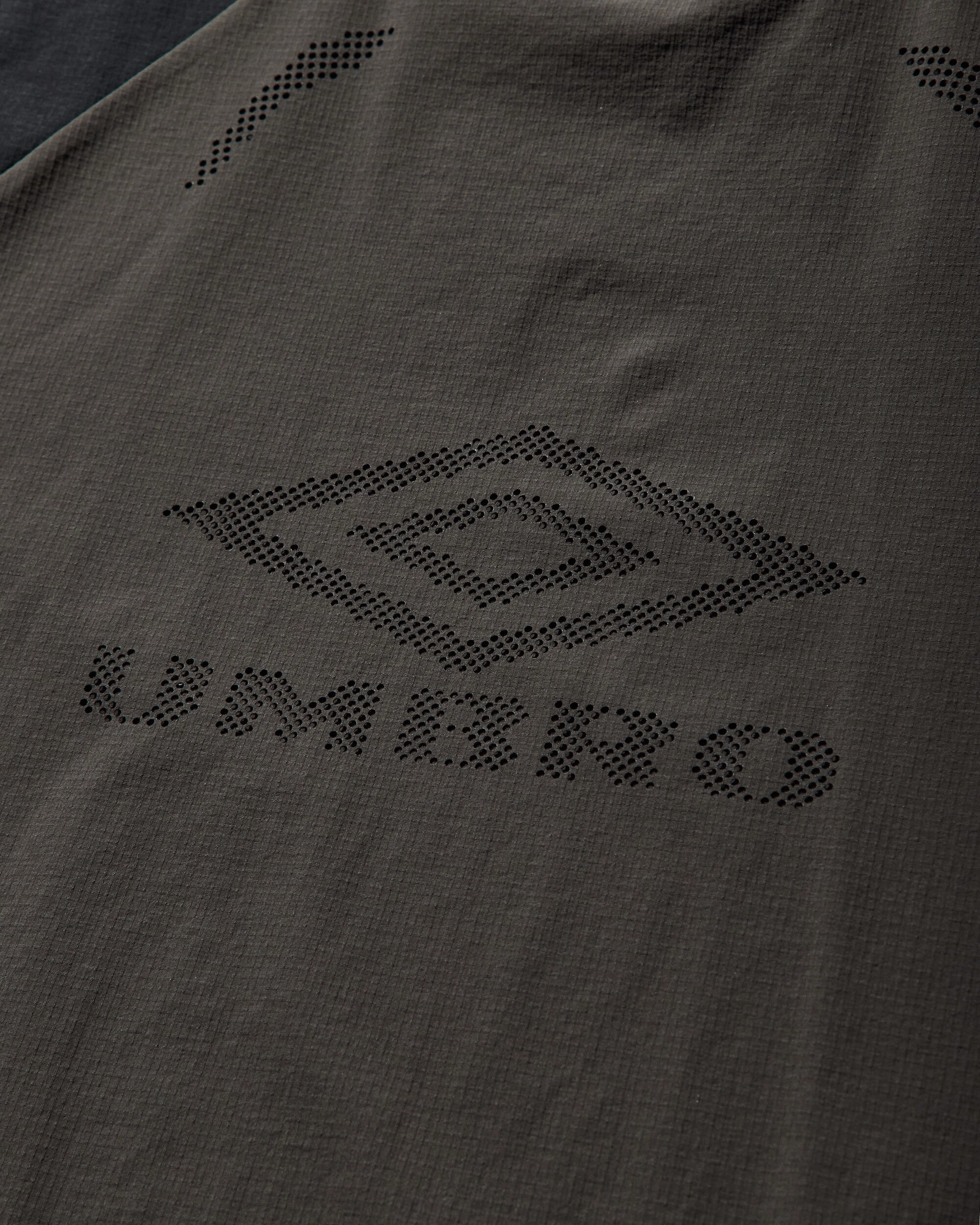 Men's Lasered Nylon Crewneck Top Grey / Black