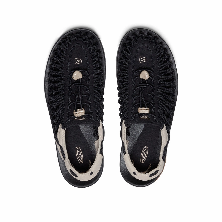 Men's UNEEK Sneaker  |  Black/Plaza Taupe