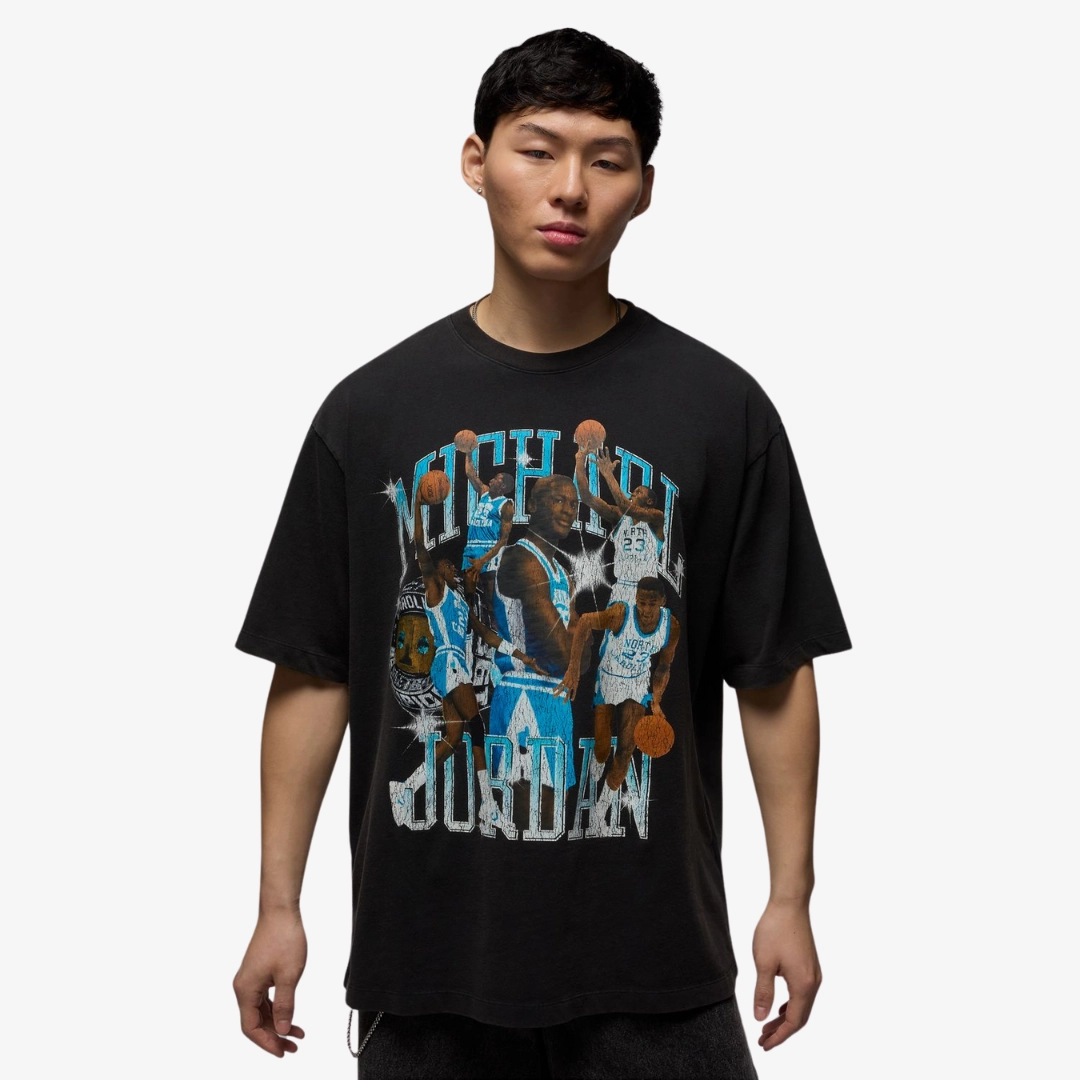 mens jordan flight essentials north carolina s/s tee (black)