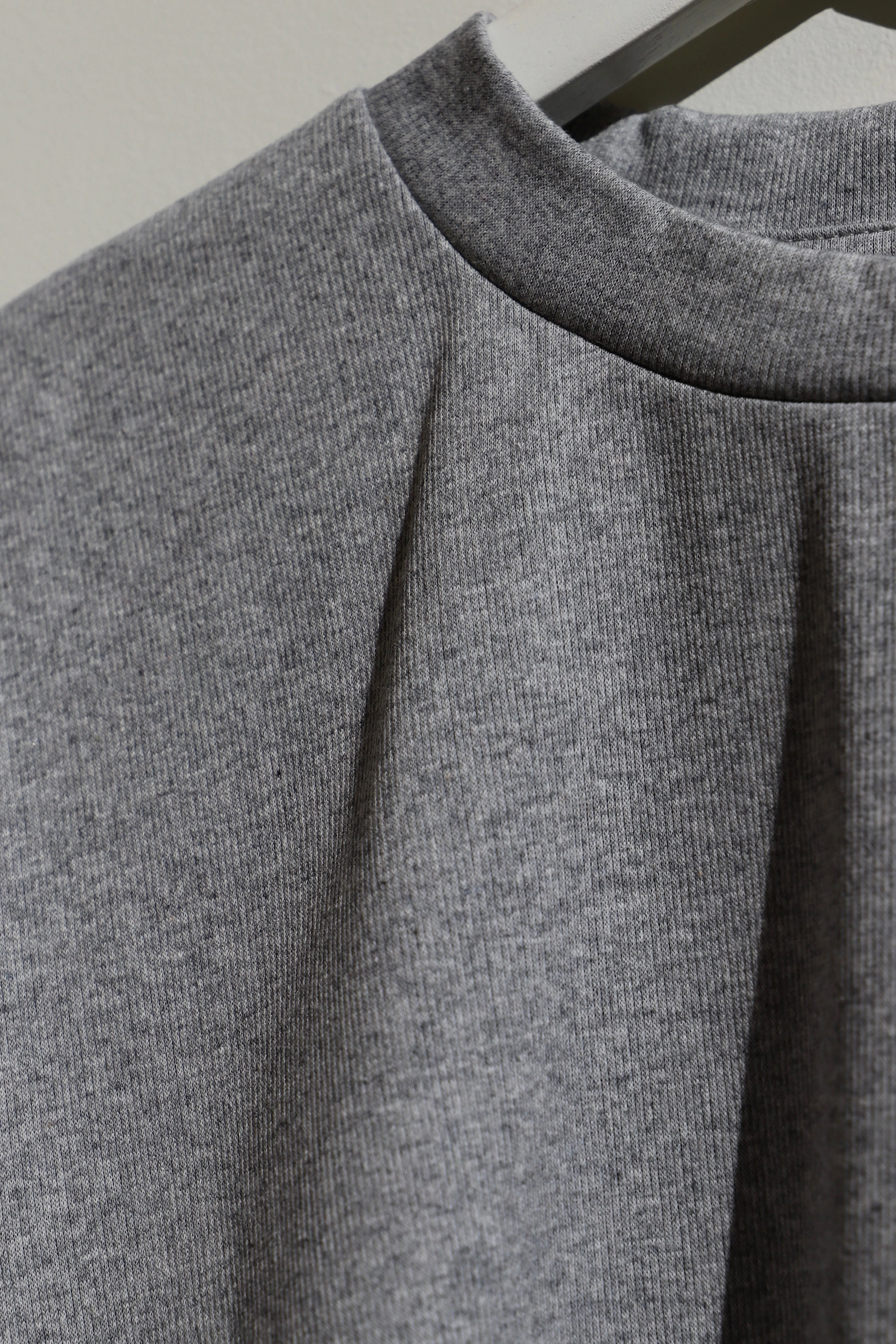 RIBBED BOXY TEE