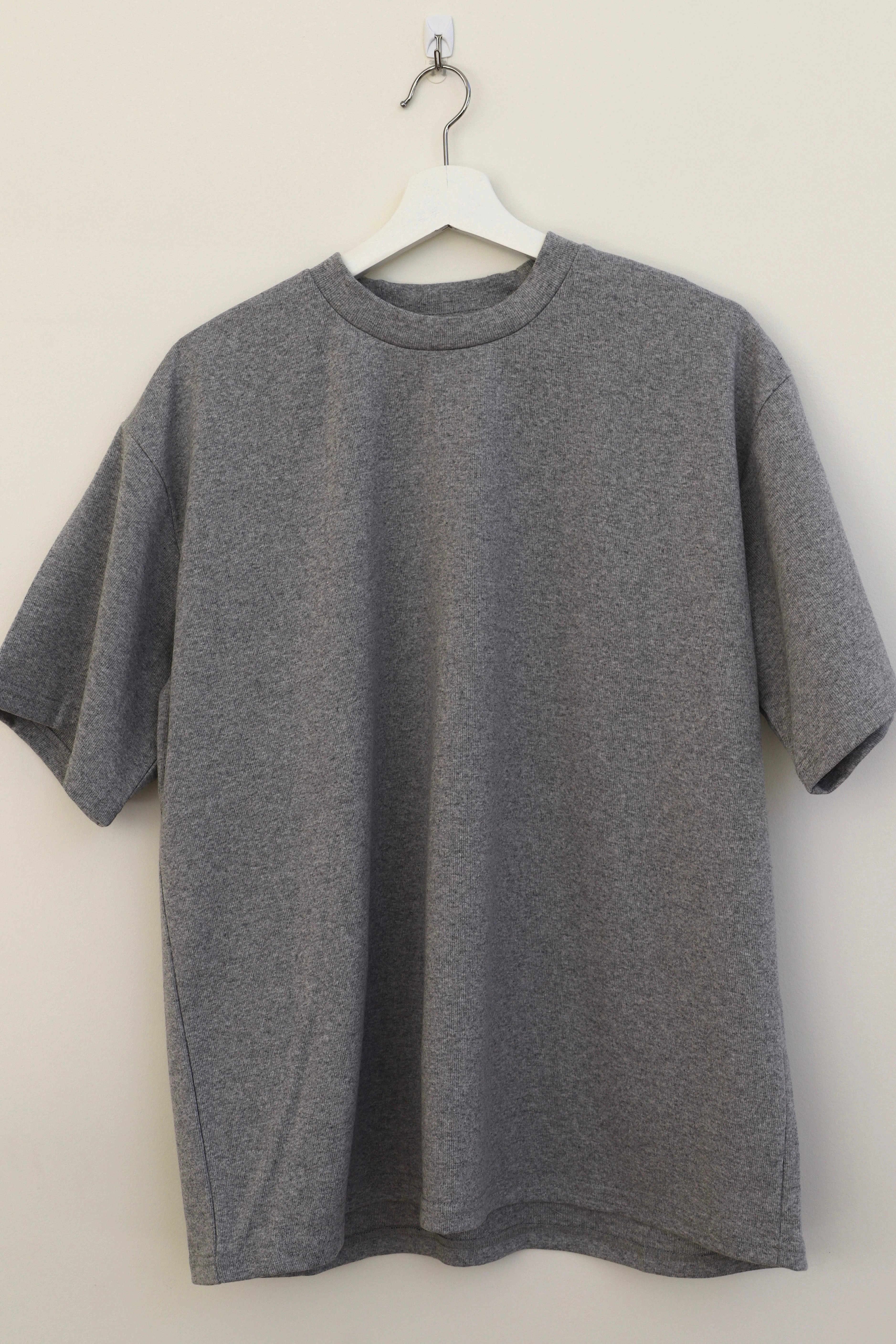 RIBBED BOXY TEE