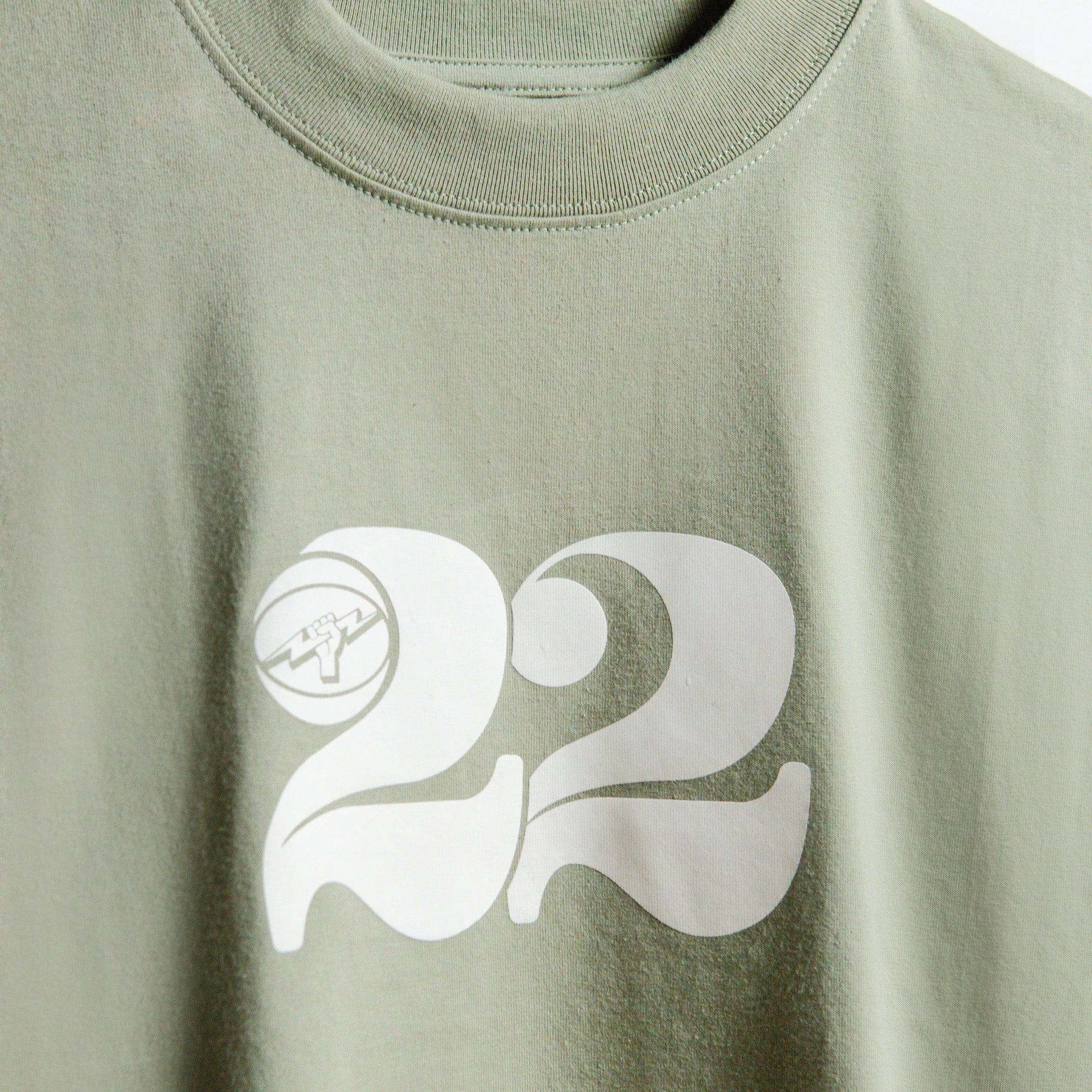 Titan Staples 22 Logo Women's Cropped Boxy Tee - Dusty Green